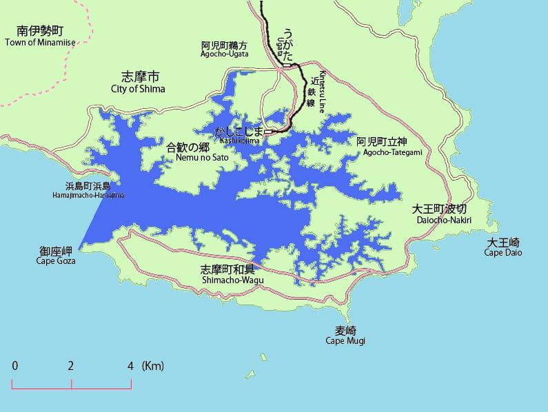 リアス海岸の多島美を眺めながら海辺でゆったり