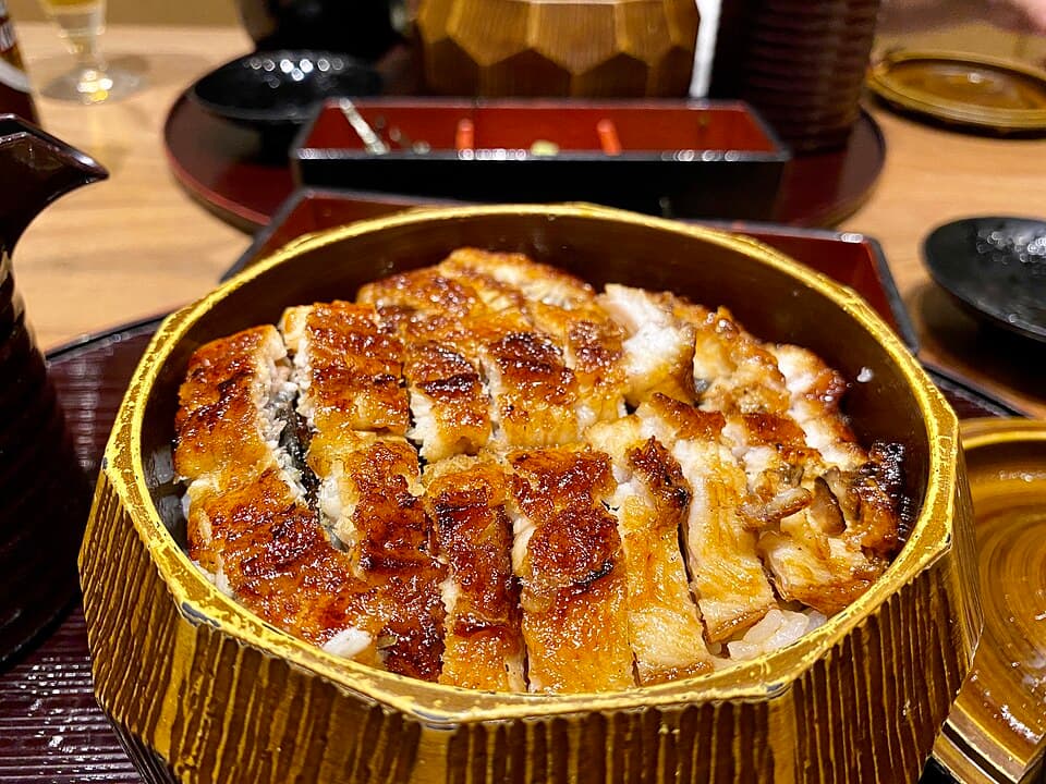 名古屋めしの王様ひつまぶしを三度の食べ方でじっくり堪能