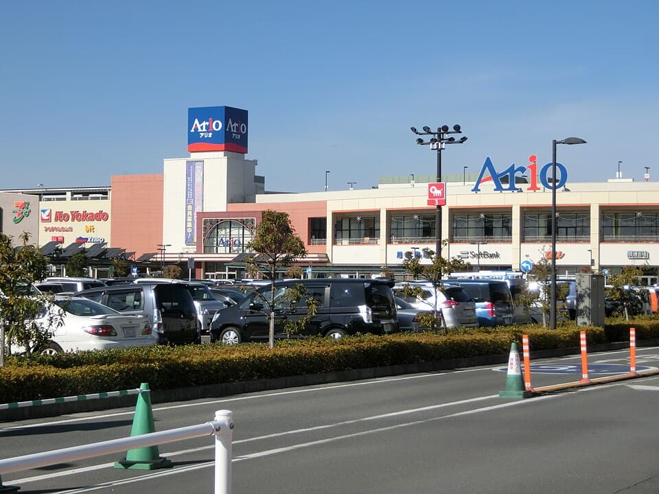 地元の商業施設でお昼ごはんと買い物