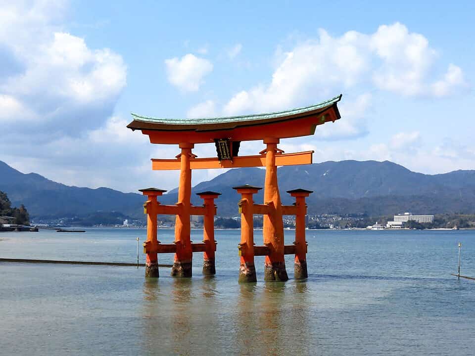 嚴島神社