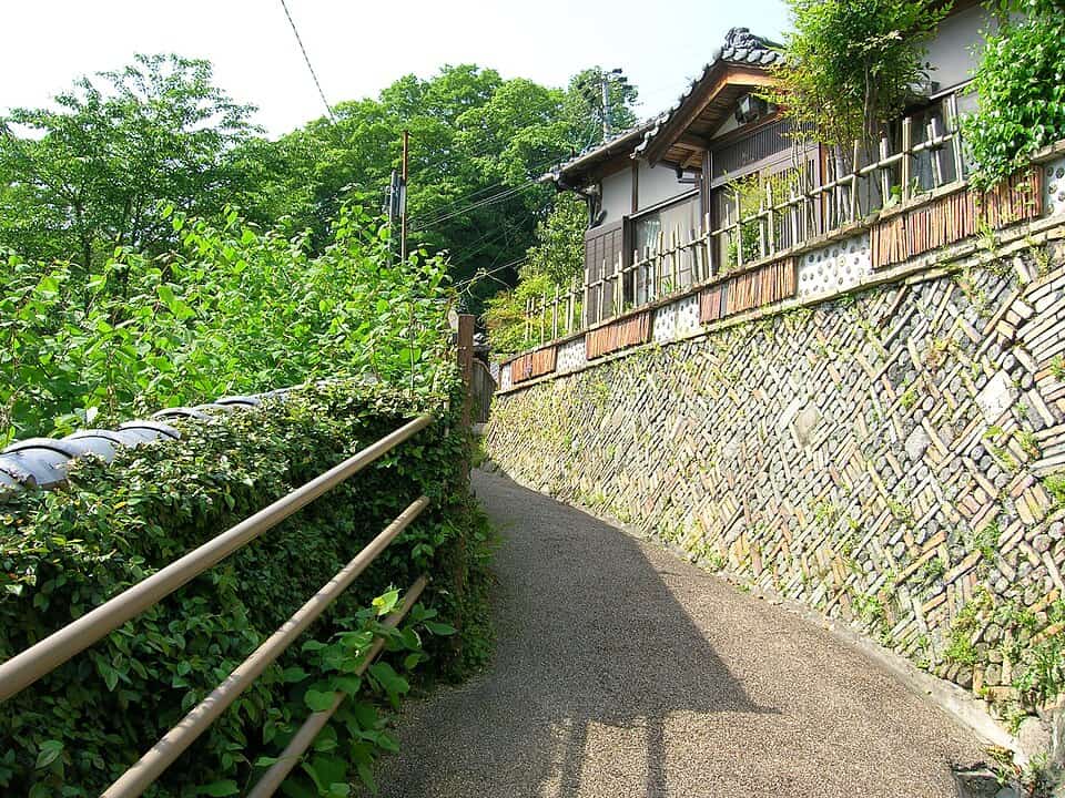 窯垣の小径